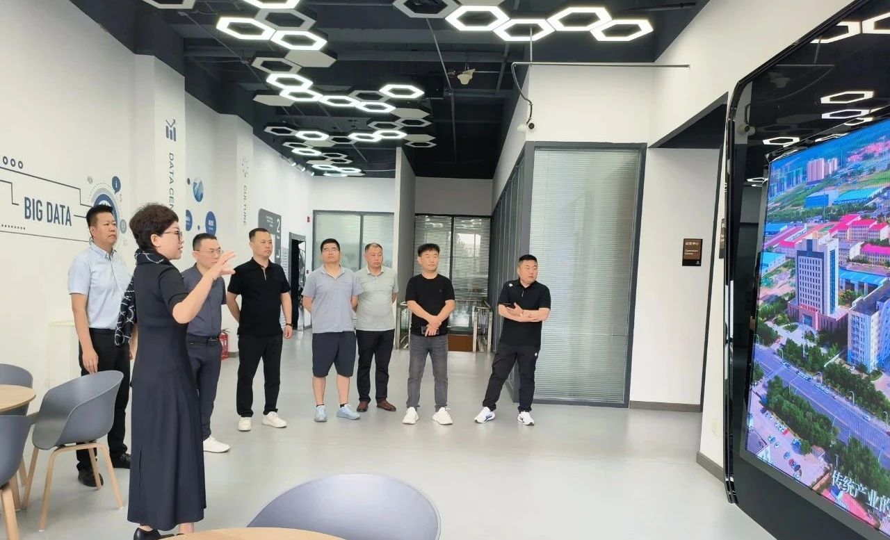 總經(jīng)理李霖受邀參加網(wǎng)絡(luò)媒體協(xié)會(huì)走訪(fǎng)活動(dòng)